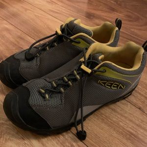 Keen hiking shoes